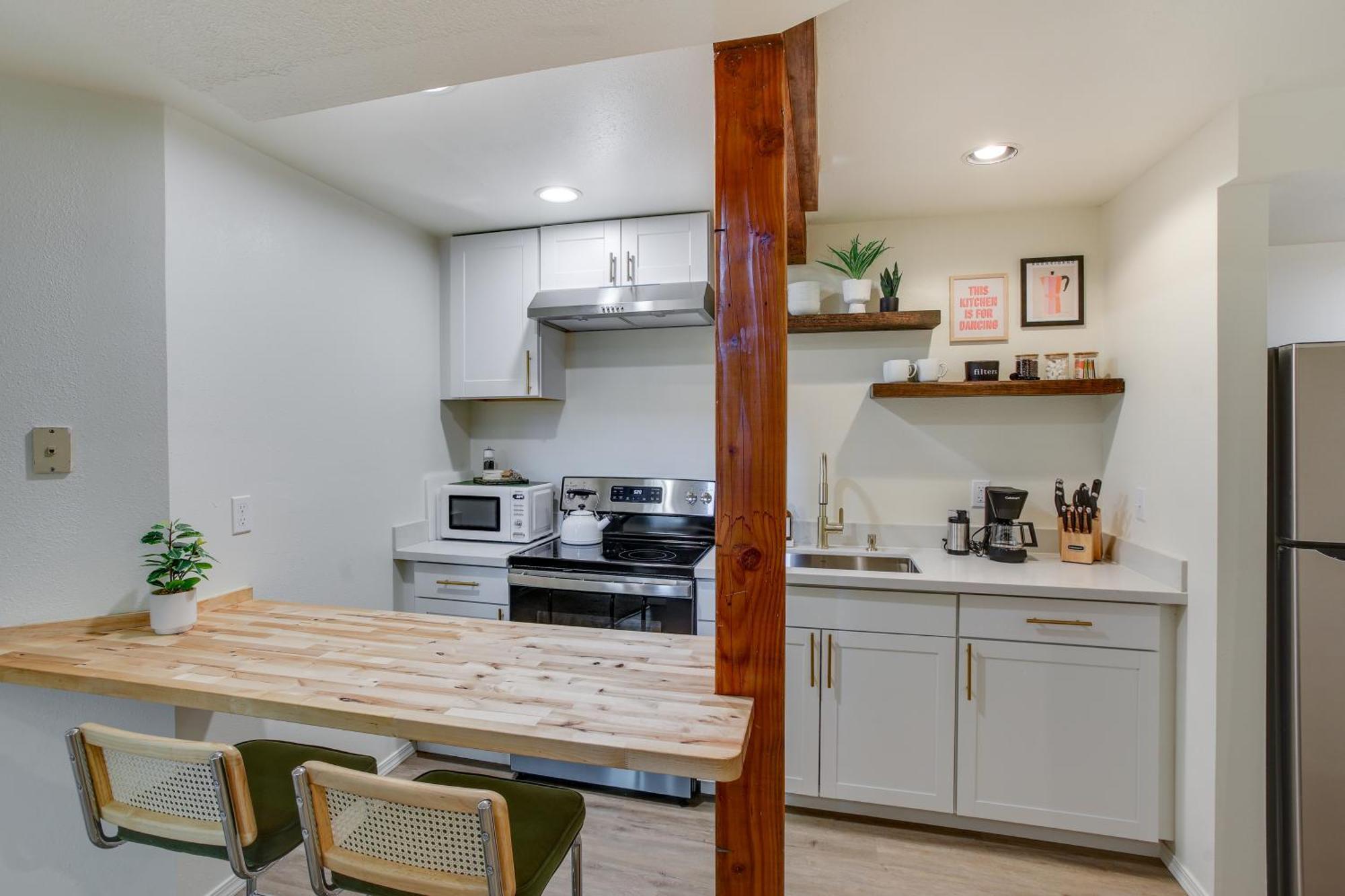Updated Tacoma Home With Fire Pit! Kültér fotó
