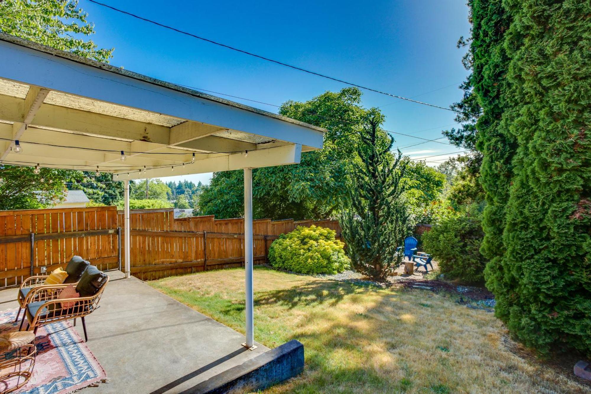 Updated Tacoma Home With Fire Pit! Kültér fotó